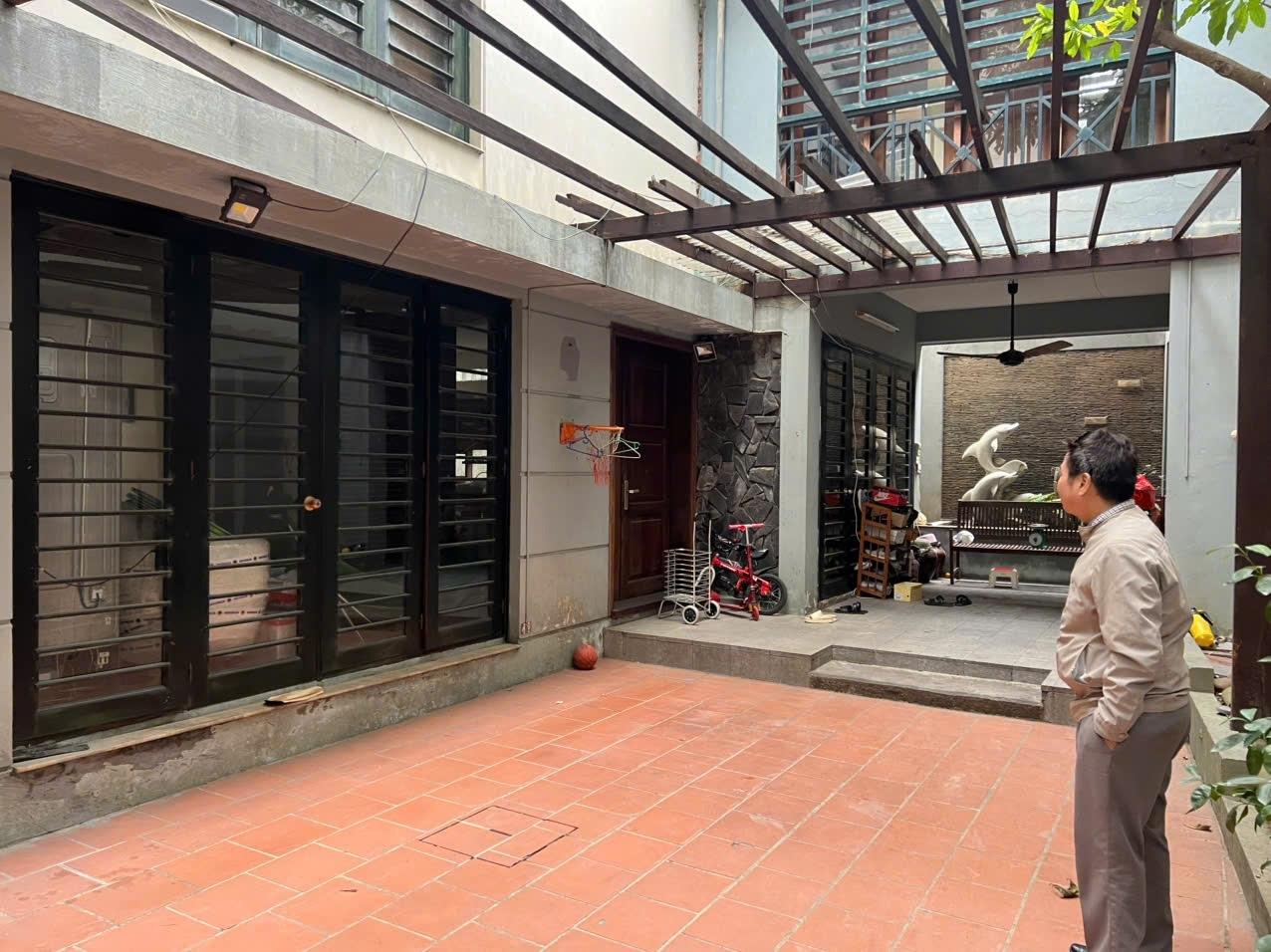 Bán nhanh nhà riêng 230 m2 tại Đường Âu Cơ - Quảng An - Tây Hồ - Hà Nội, giá 55 tỷ