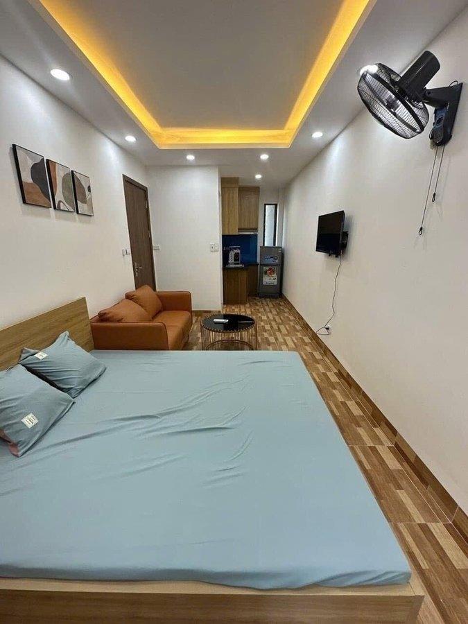 Cắt lỗ CCMN Nguyễn Trãi 58m, 7 tầng thang máy, 11 phòng KK nội thất đẹp, DT 800tr, 11.5 tỷ