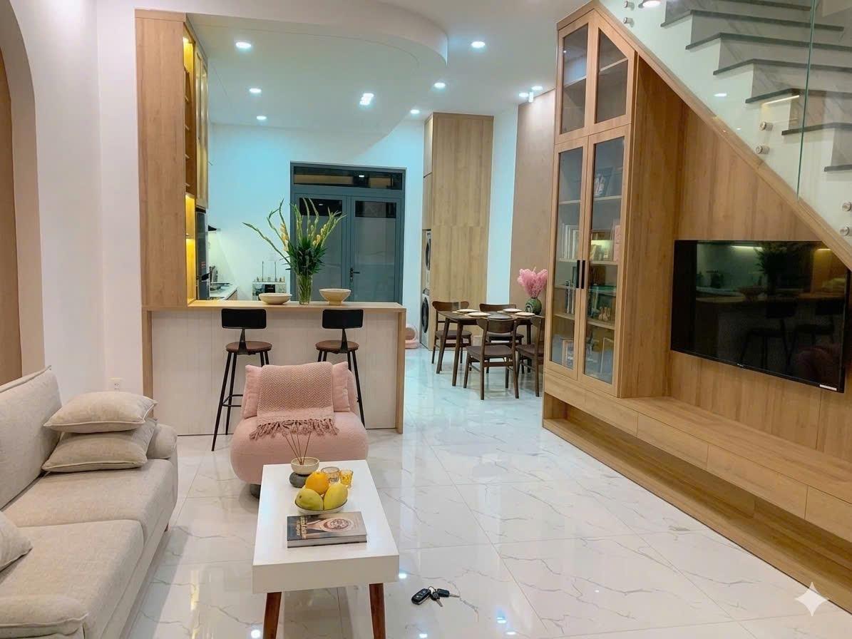 Cần bán gấp bán nhanh nhà đất 100 m2 tại Đường Tân Thới Nhất 2 - Quận 12, giá 5,99 tỷ
