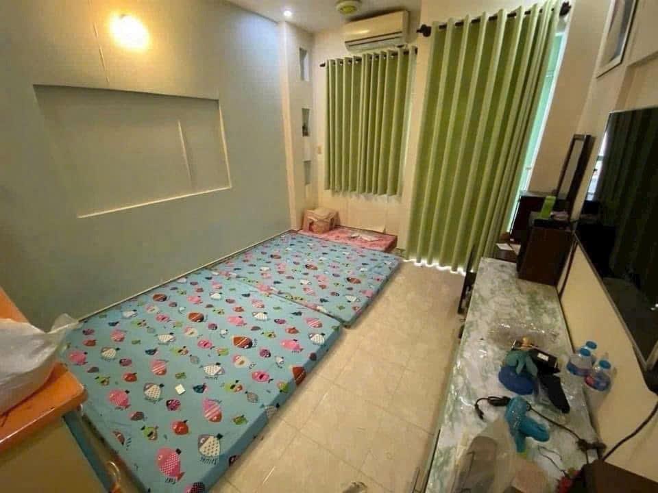 Cần bán nhà sổ riêng 50 m2 tại Đường 3/2 - 11 - Quận 10 - TP Hồ Chí Minh, giá 5,98 tỷ