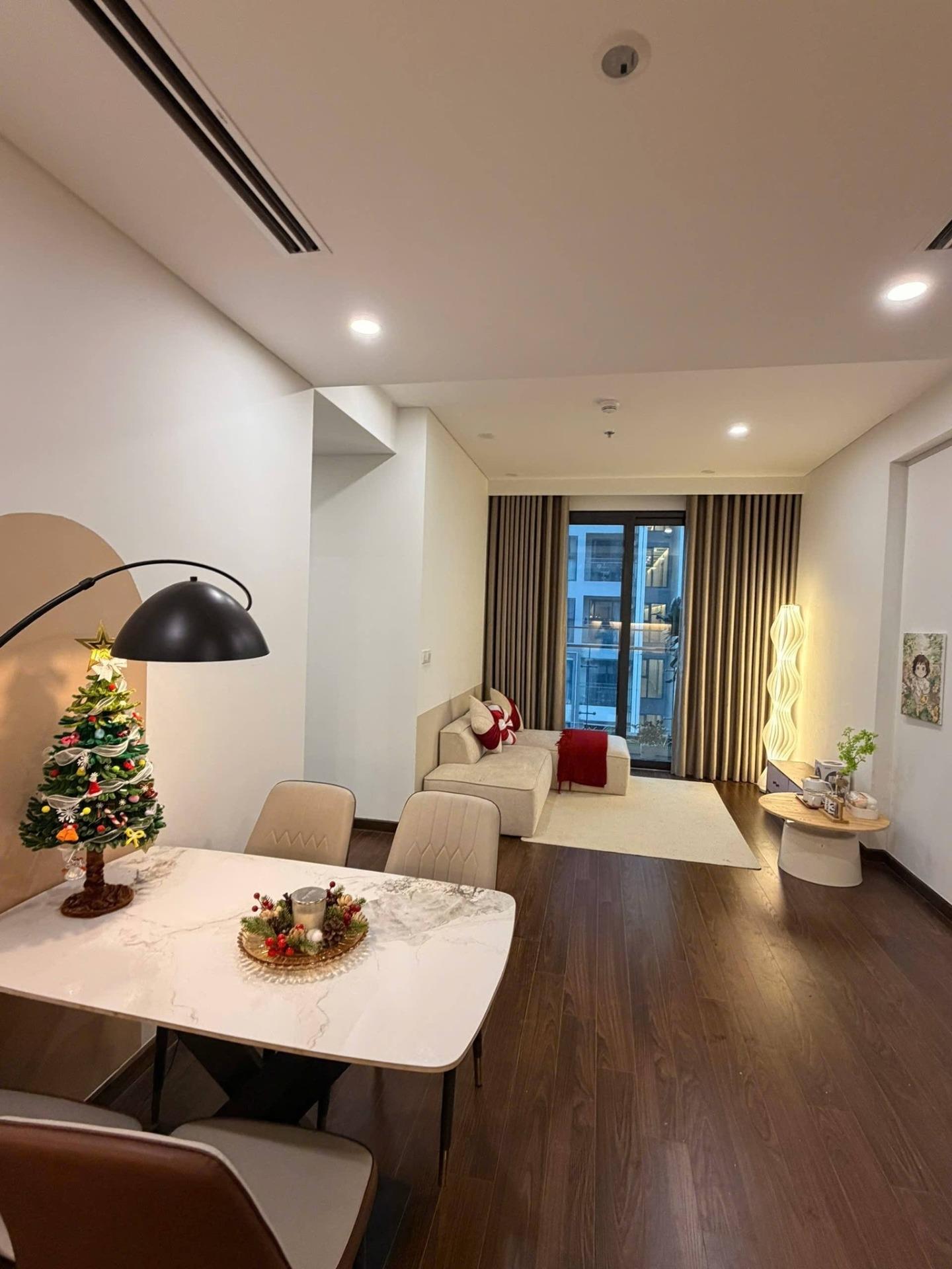 Bán nhanh căn hộ 55 m2, hướng Đông, giá 1,4 tỷ tại Đường Lĩnh Nam - Mai Động - Hoàng Mai - Hà Nội