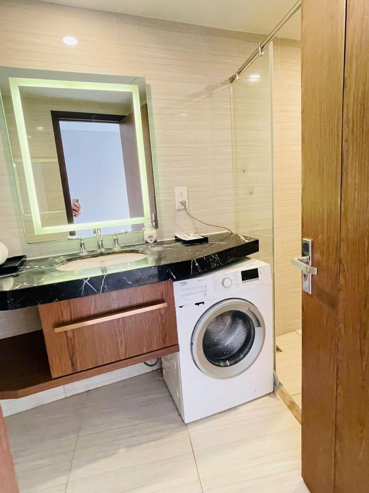 Cần bán nhanh chung cư 35 m2, giá 2,05 tỷ tại Phường Lộc Thọ - Nha Trang - Khánh Hòa