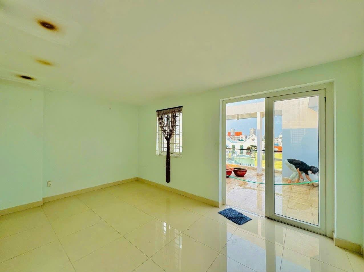 Chuyển nhượng nhà sổ riêng 65 m2 tại Đường Lê Văn Quới - Bình Hưng Hòa A - Bình Tân, giá 1,25 tỷ