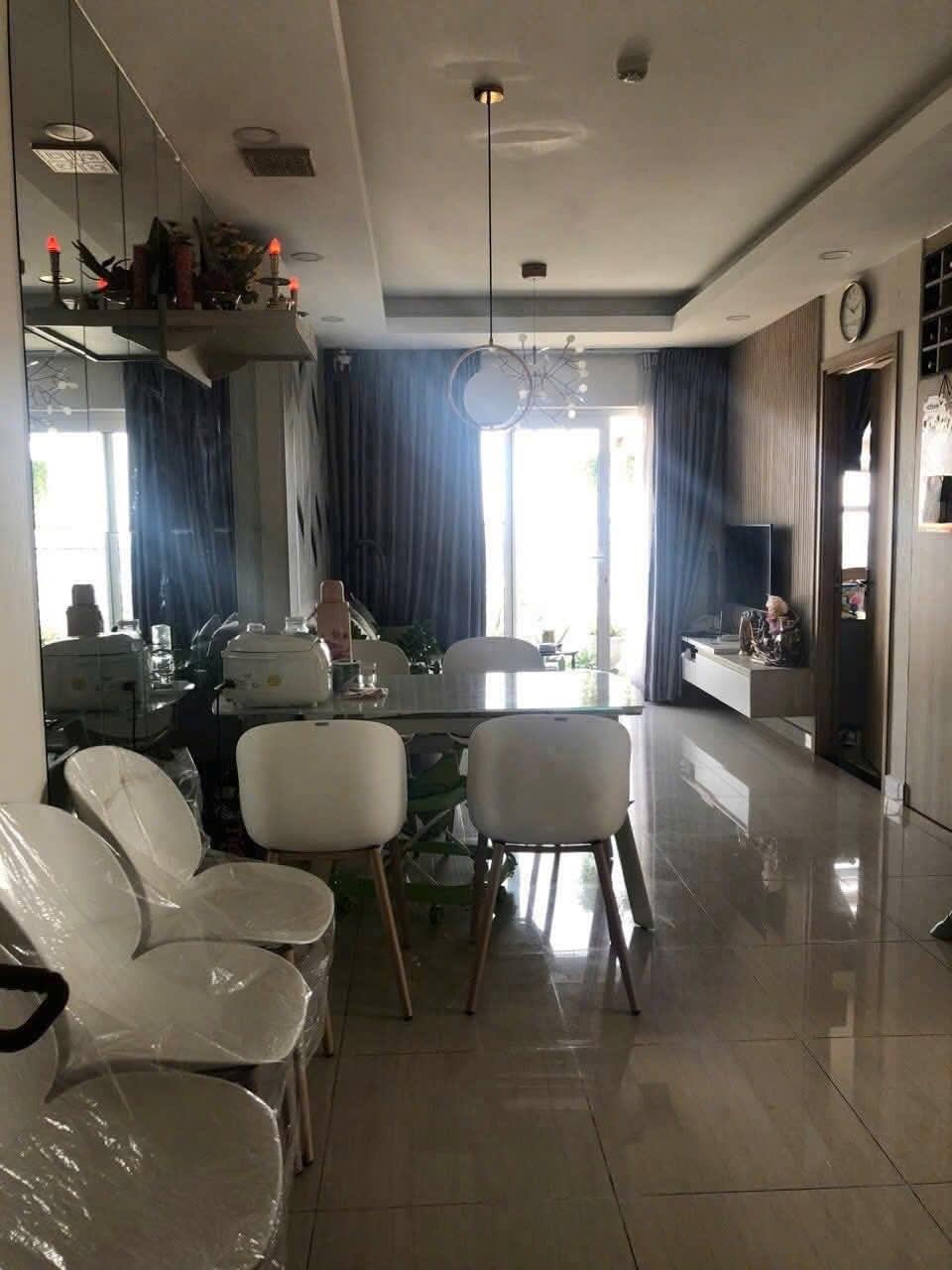 Cần cho thuê nhà chung cư 90 m2 tại Phố Phan Đăng Lưu - Phú Nhuận, giá 16 triệu/tháng