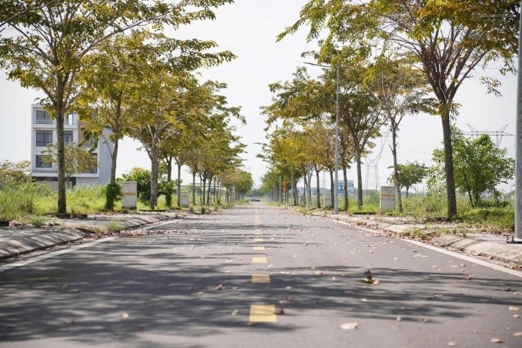 Cần bán nhanh lô đất nền 90 m2 tại Đường Tỉnh Lộ 10 - Đức Hòa - Đức Hòa - Long An, giá 21 tr