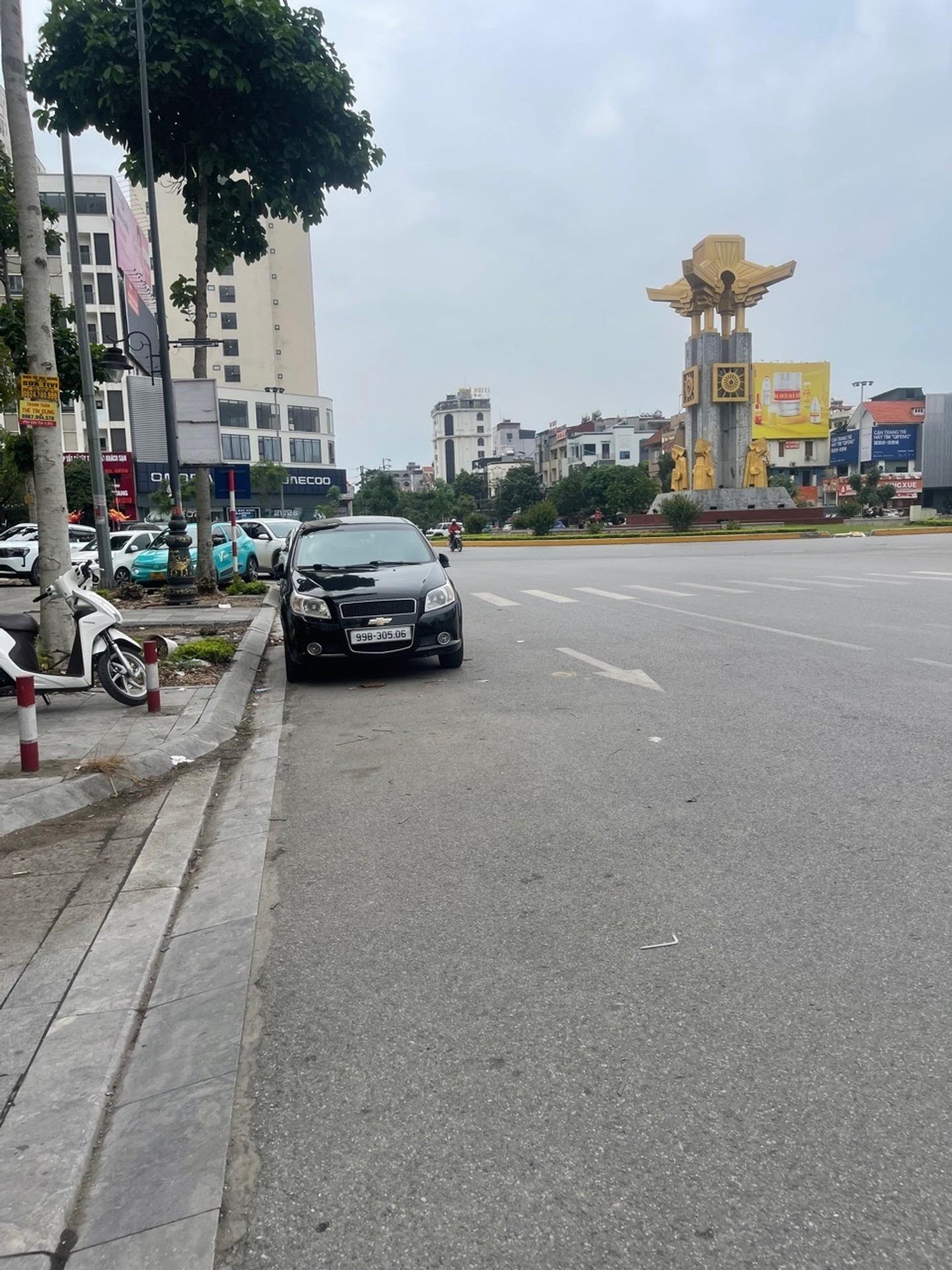 Cần bán gấp căn hộ 64 m2, giá 3 tỷ tại Đường Lê Thái Tổ - Kinh Bắc - Bắc Ninh - Bắc Ninh