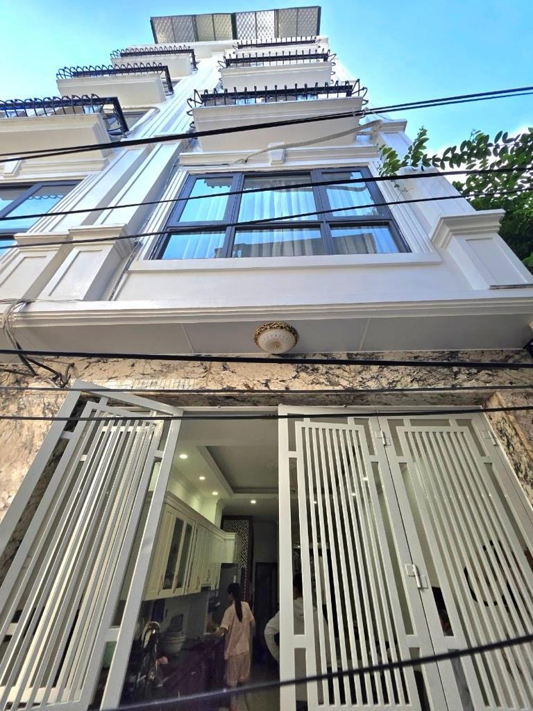 Cần bán căn nhà đẹp 75 m2 tại Quận Hoàng Mai - Hà Nội, giá 11 tỷ