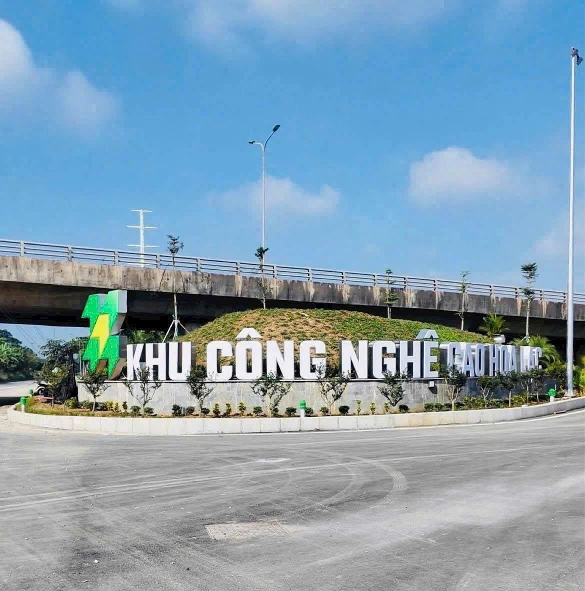 Sở hữu nền đất 125 m2 tại Thị xã Sơn Tây - Hà Nội, giá 5,6 tỷ