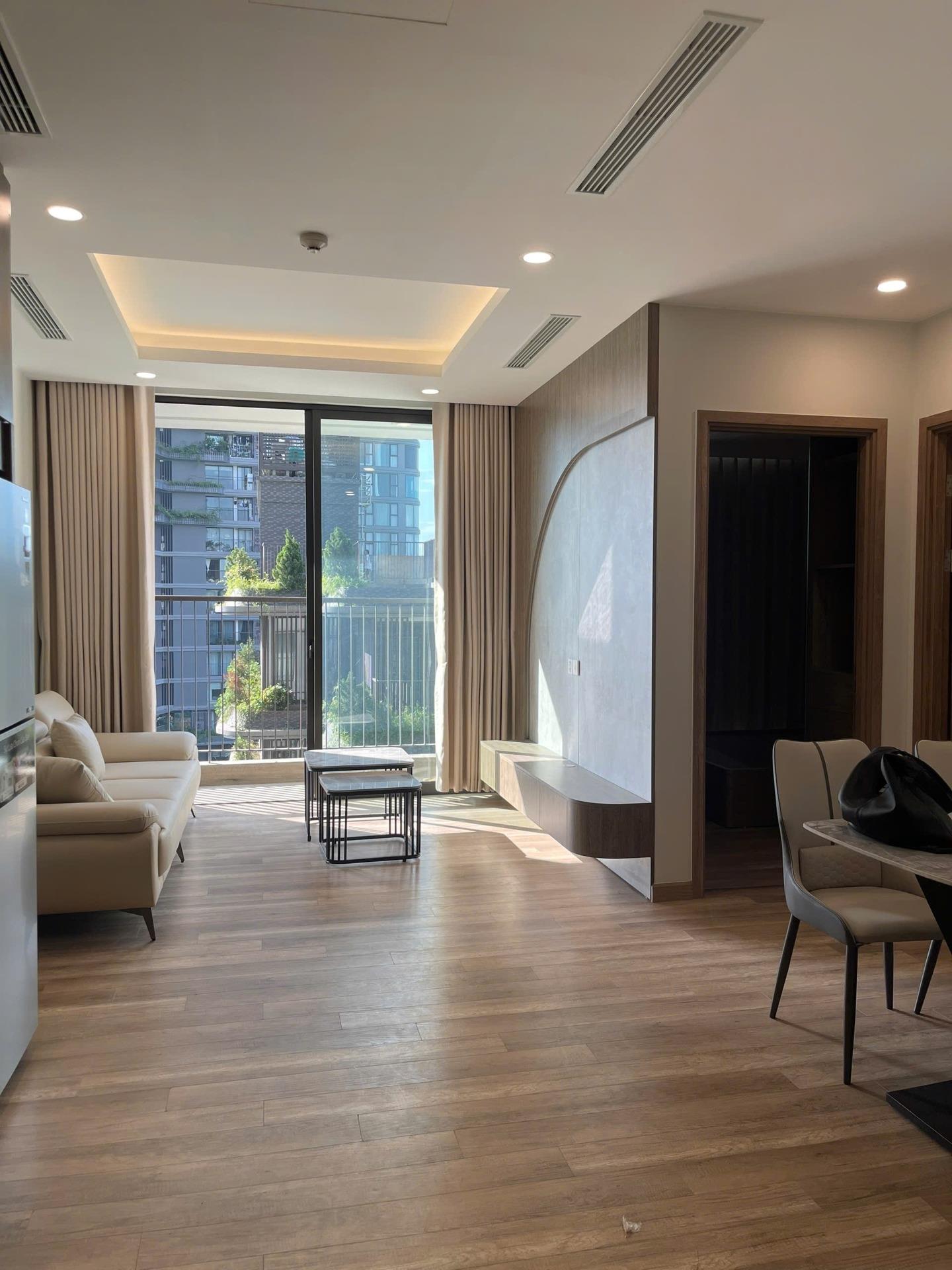 Bán căn hộ 69 m2, giá 5,65 tỷ tại Đường Trúc - Xuân Quan - Văn Giang - Hưng Yên