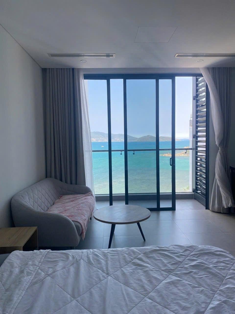 Cần bán nhanh căn chung cư 42 m2, giá 3,28 tỷ tại Đường Phạm Văn Đồng - Nha Trang - Khánh Hòa