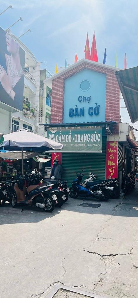Cần bán gấp nhà mặt phố 36 m2 tại Đường Nguyễn Đình Chiểu - 3 - Quận 3, giá 1,25 tỷ