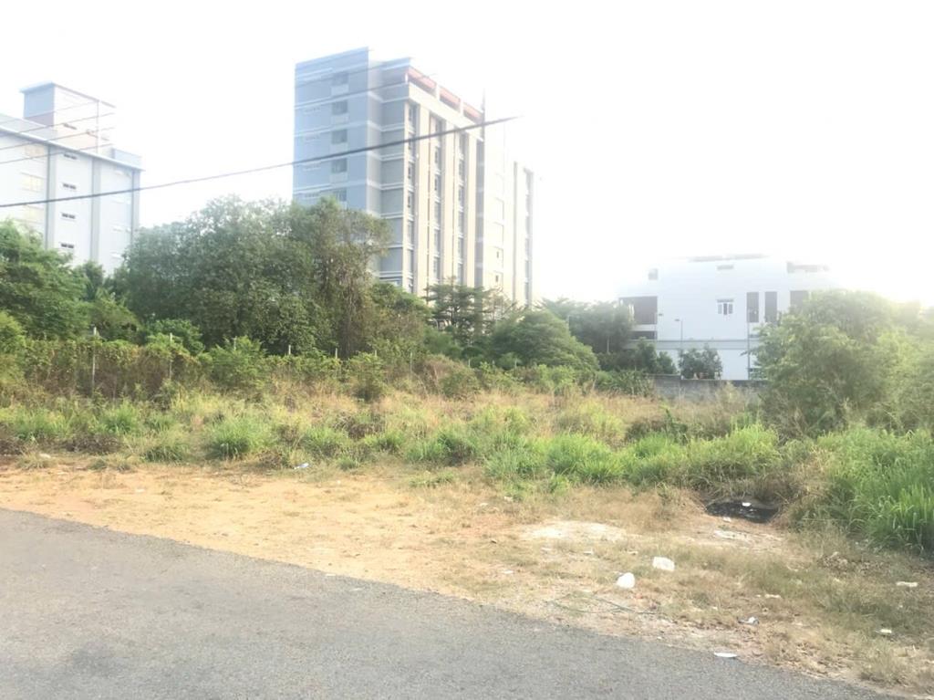 Cần bán gấp lô đất sổ riêng 543 m2 tại Phường Định Hòa - Thủ Dầu Một - Bình Dương, giá 10 tỷ