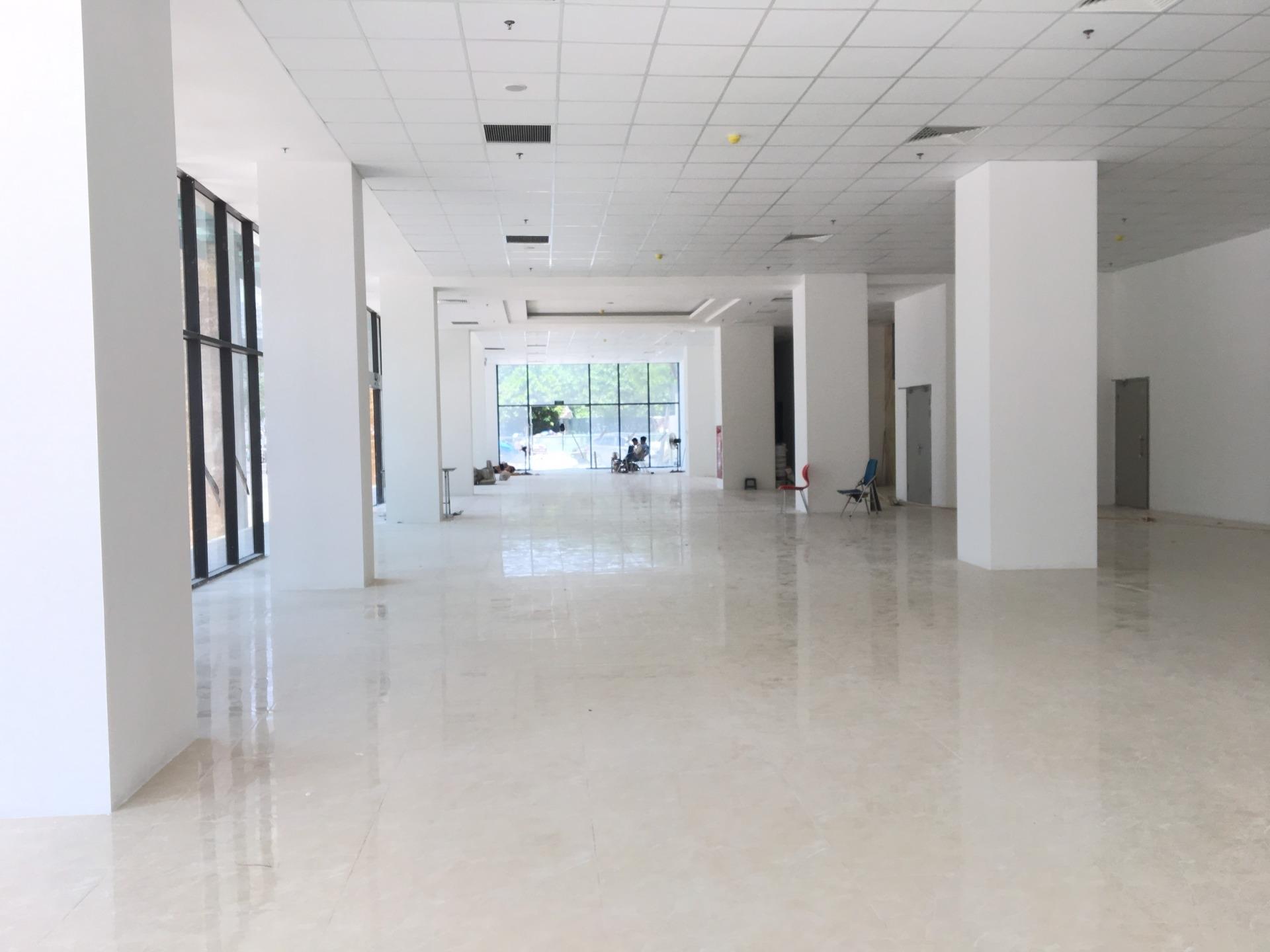 Cần cho thuê gấp căn shophouse 155 m2 tại Quận Thanh Xuân - Hà Nội, giá rẻ
