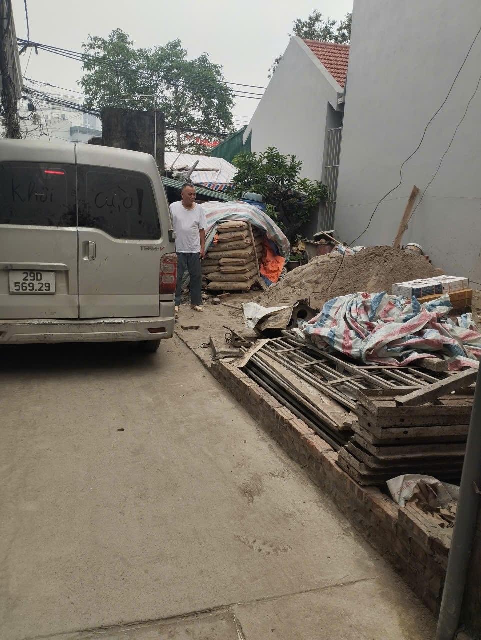 Cần bán lô đất sổ riêng 40 m2 tại Xã Tả Thanh Oai - Thanh Trì - Hà Nội, giá 5,6 tỷ