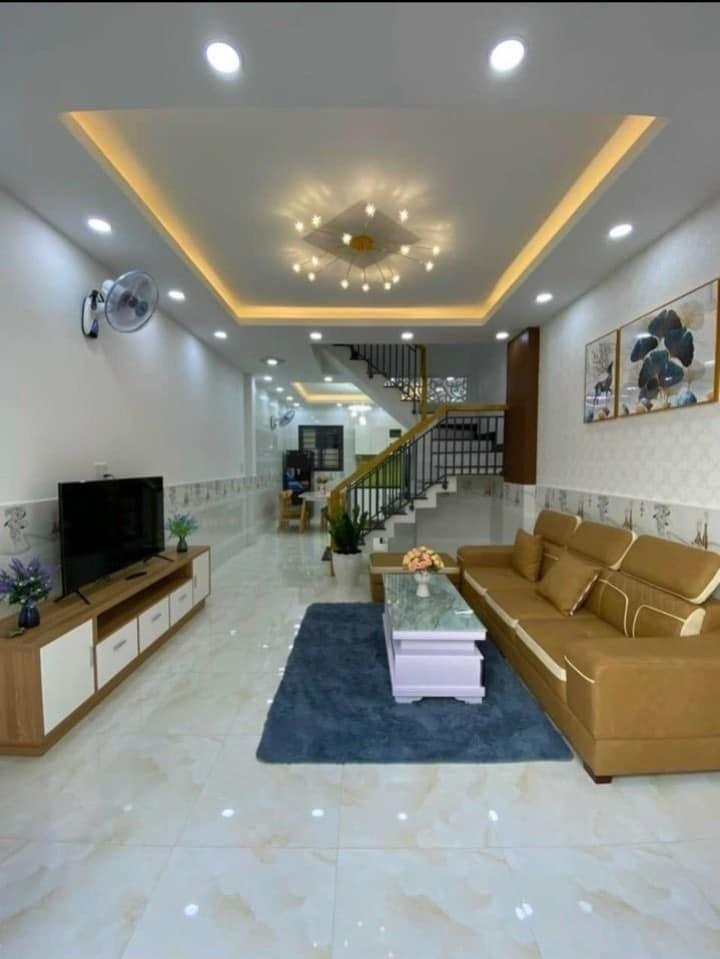 Cần bán gấp bán nhanh nhà shr 35 m2 tại Đường Tô Ký - An Phú Đông - Quận 12, giá 450 tr