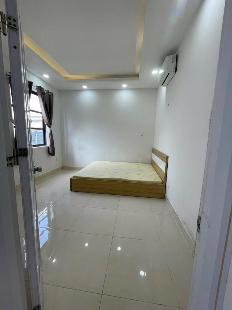 Phòng cho thuê chính chủ giá rẻ có bancon tại cityland p10 gò vấp