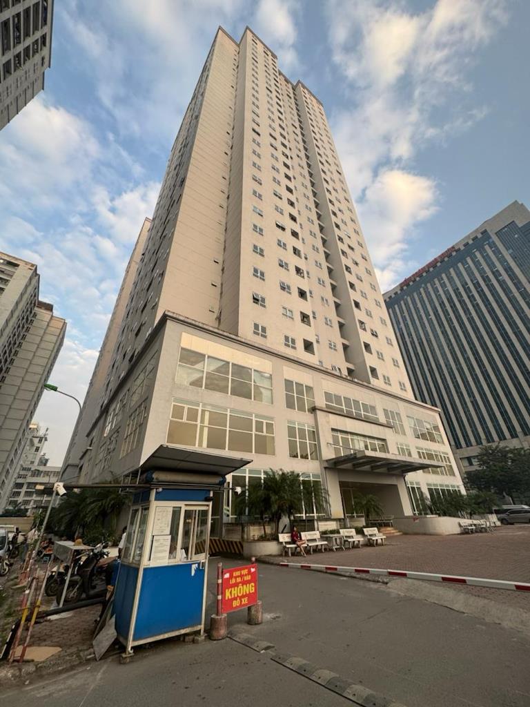 Bán căn chung cư 57 m2, giá 5,6 tỷ tại Đường Nam Trung Yên - Cầu Giấy - Hà Nội