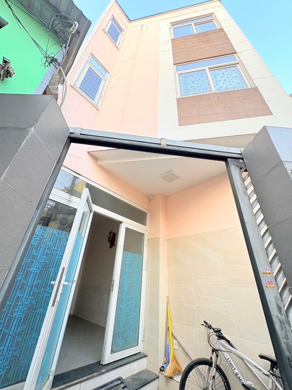 Cần bán gấp bán nhanh nhà sổ riêng 43 m2 tại Đường Ni Sư Huỳnh Liên - 10 - Tân Bình, giá 5,1 tỷ