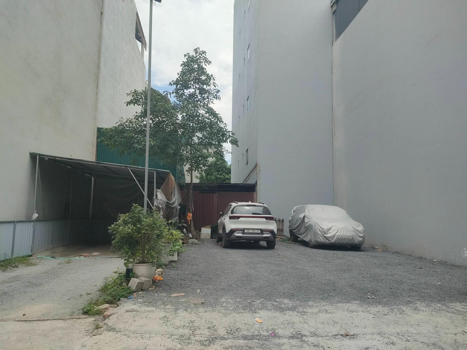 Bán gấp lô đất sổ riêng 50 m2 tại Đường Yên Lộ - Yên Nghĩa - Hà Đông - Hà Nội, giá 11,8 tỷ