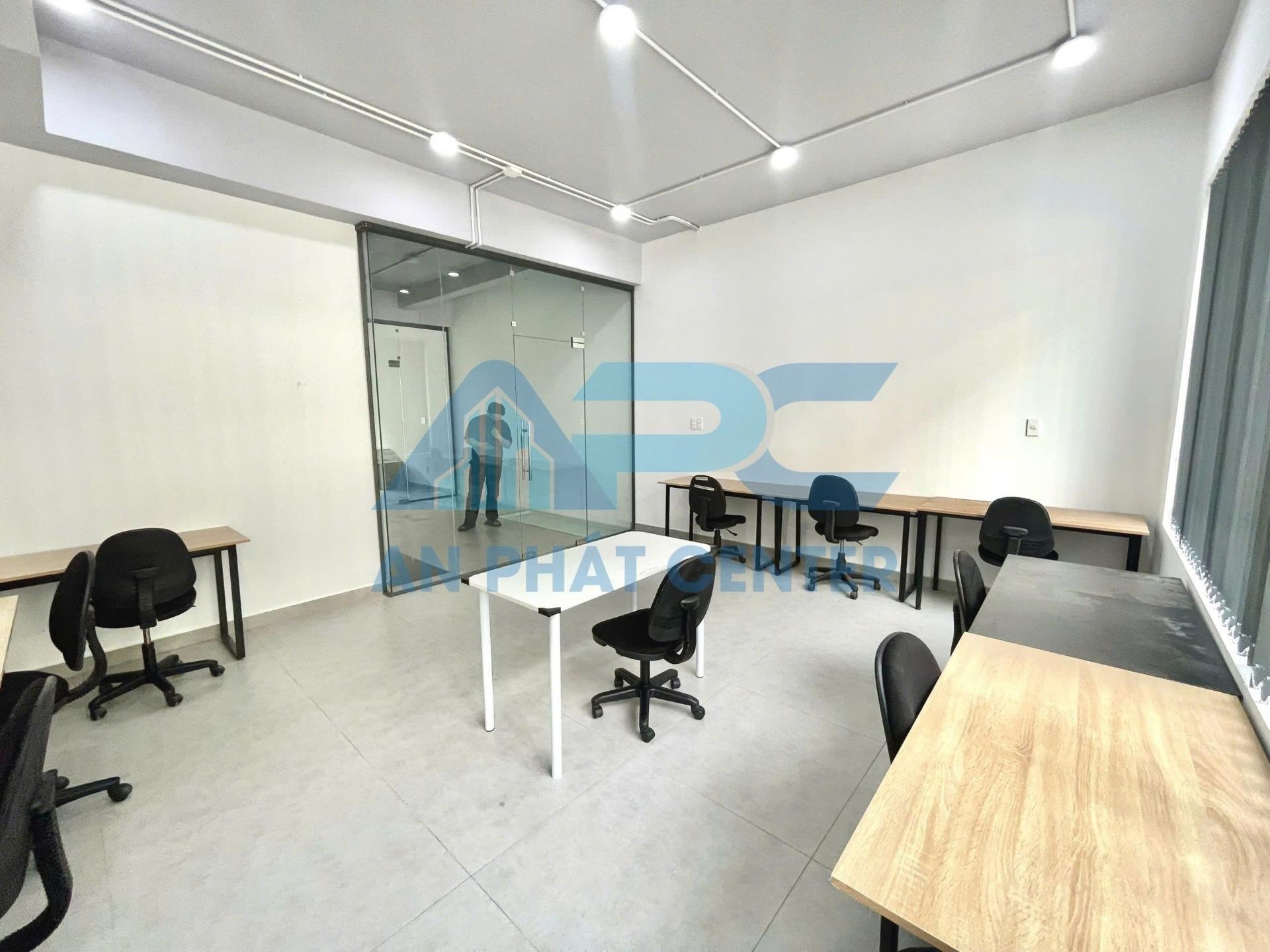 An Phát Center - Cho thuê văn phòng tại Số 34, B4, An Khánh, giá tốt: 15 triệu/ tháng, 27m2
