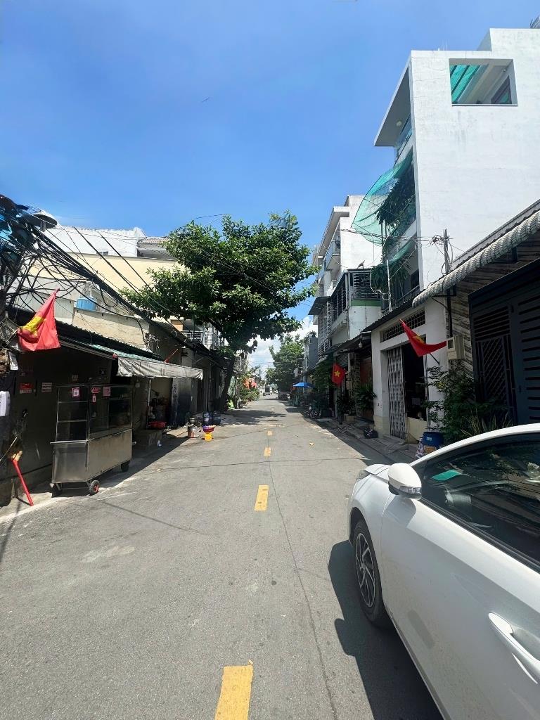 Chuyển nhượng nhà shr 50 m2 tại Phường Bình Hưng Hòa - Bình Tân - TP Hồ Chí Minh, giá 4 tỷ