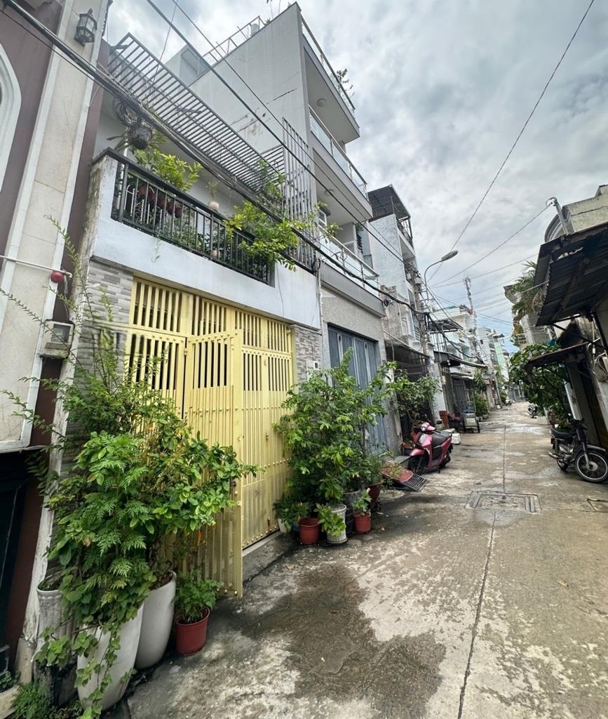 Sở hữu nhà riêng 2 tầng, 60 m2, mặt tiền 3m tại Đường Đông Hưng Thuận 17 - Quận 12, giá 4,96 tỷ