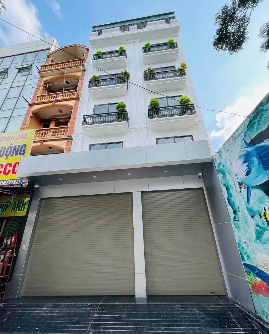 Cần bán gấp nhà mặt phố đẹp 51 m2 tại Đường Quang Trung - Quang Trung - Hà Đông, giá 28 tỷ