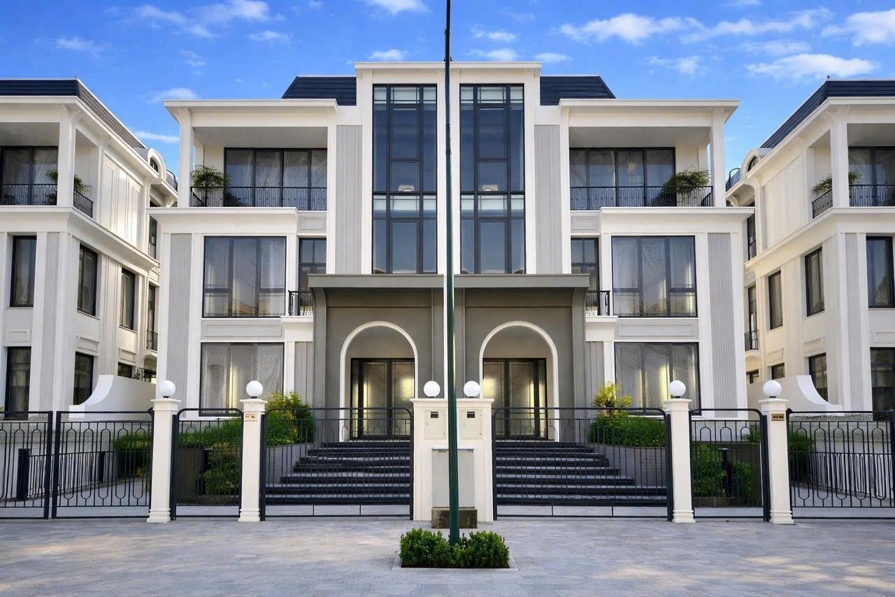 Cần bán gấp nhà biệt thự 120 m2, thỏa thuận tại Đường Lạc Long Quân - Phú Thượng - Tây Hồ - Hà Nội