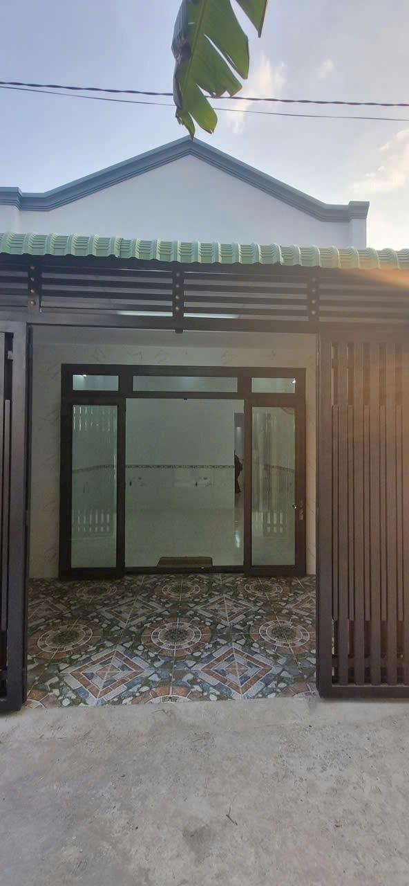 Cần bán ngay nhà riêng 80 m2 tại Đường 6 - Tân Xuân - Hóc Môn - TP Hồ Chí Minh, giá 1,95 tỷ