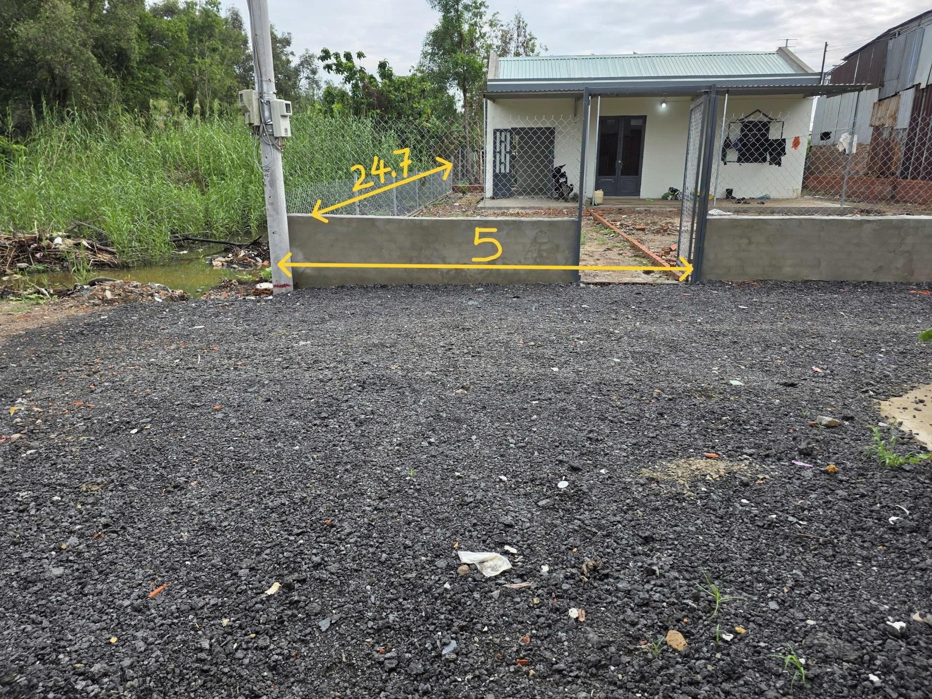 Cần bán gấp nhà đất 123,5 m2 tại Xã Xuân Thới Sơn - Hóc Môn - TP Hồ Chí Minh, giá 3,6 tỷ