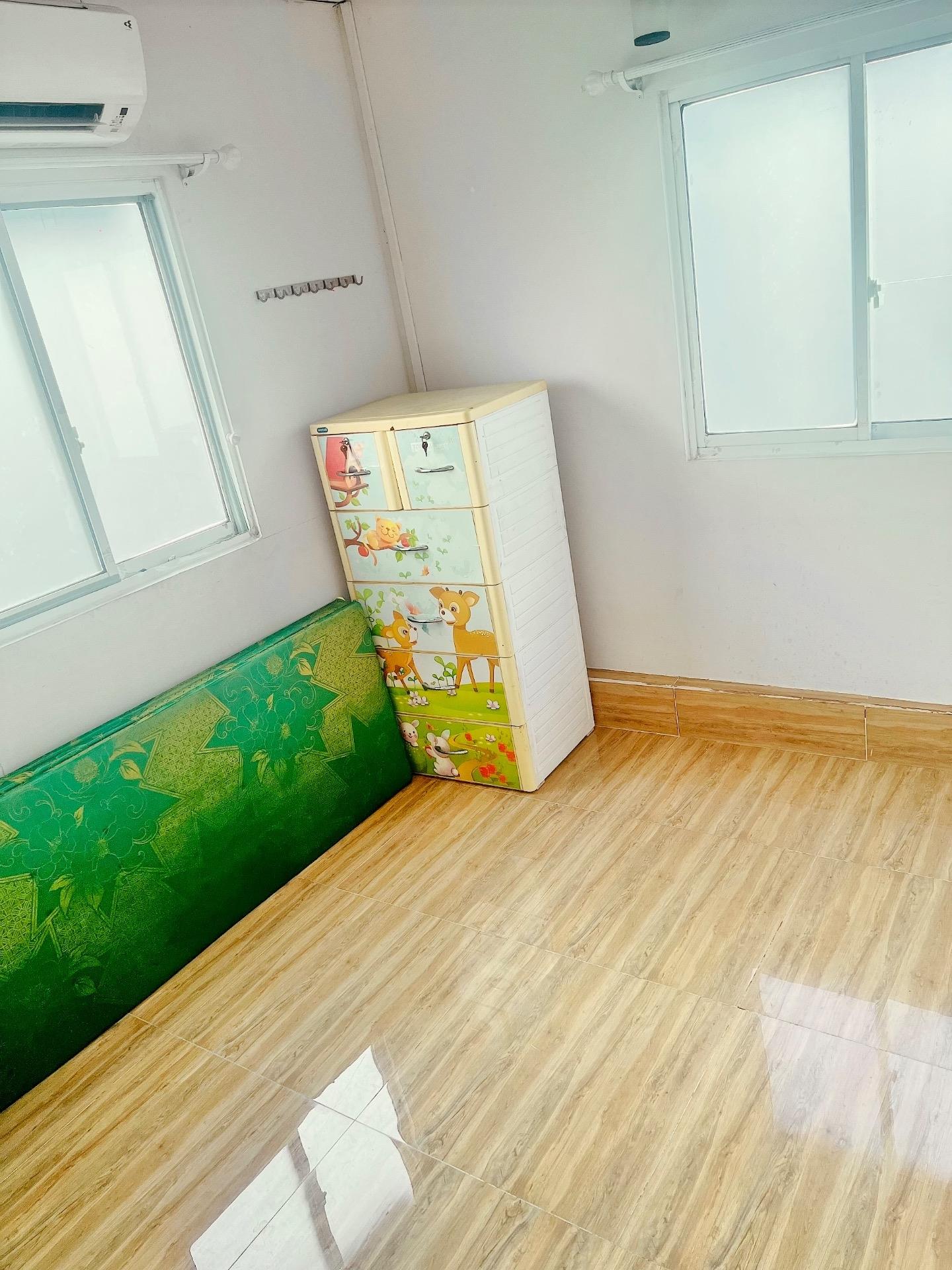 Thuê ngay phòng trọ 18 m2 tại Đường Trần Khắc Chân - Tân Định - Quận 1, giá 3,2 tr/tháng