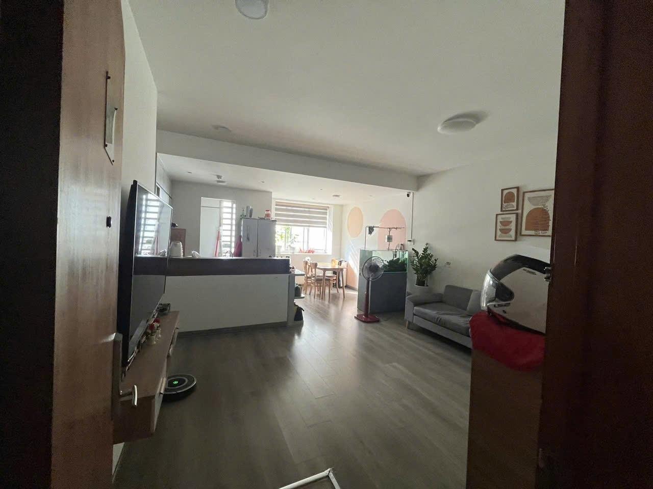 Cho thuê căn chung cư 85 m2 tại Đường Nguyễn Thị Minh Khai - Quận 3, giá 15 tr/tháng