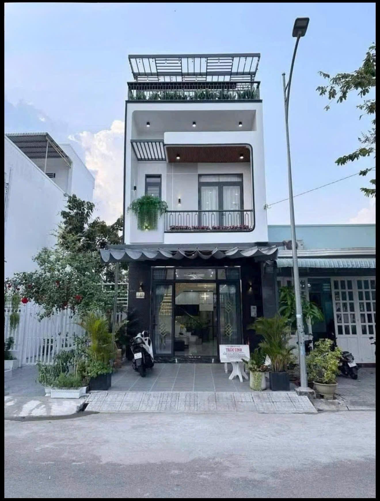 Bán nhà sổ hồng riêng 100 m2 tại Đường Phạm Thế Hiển - 7 - Quận 8 - TP Hồ Chí Minh, giá 1,6 tỷ