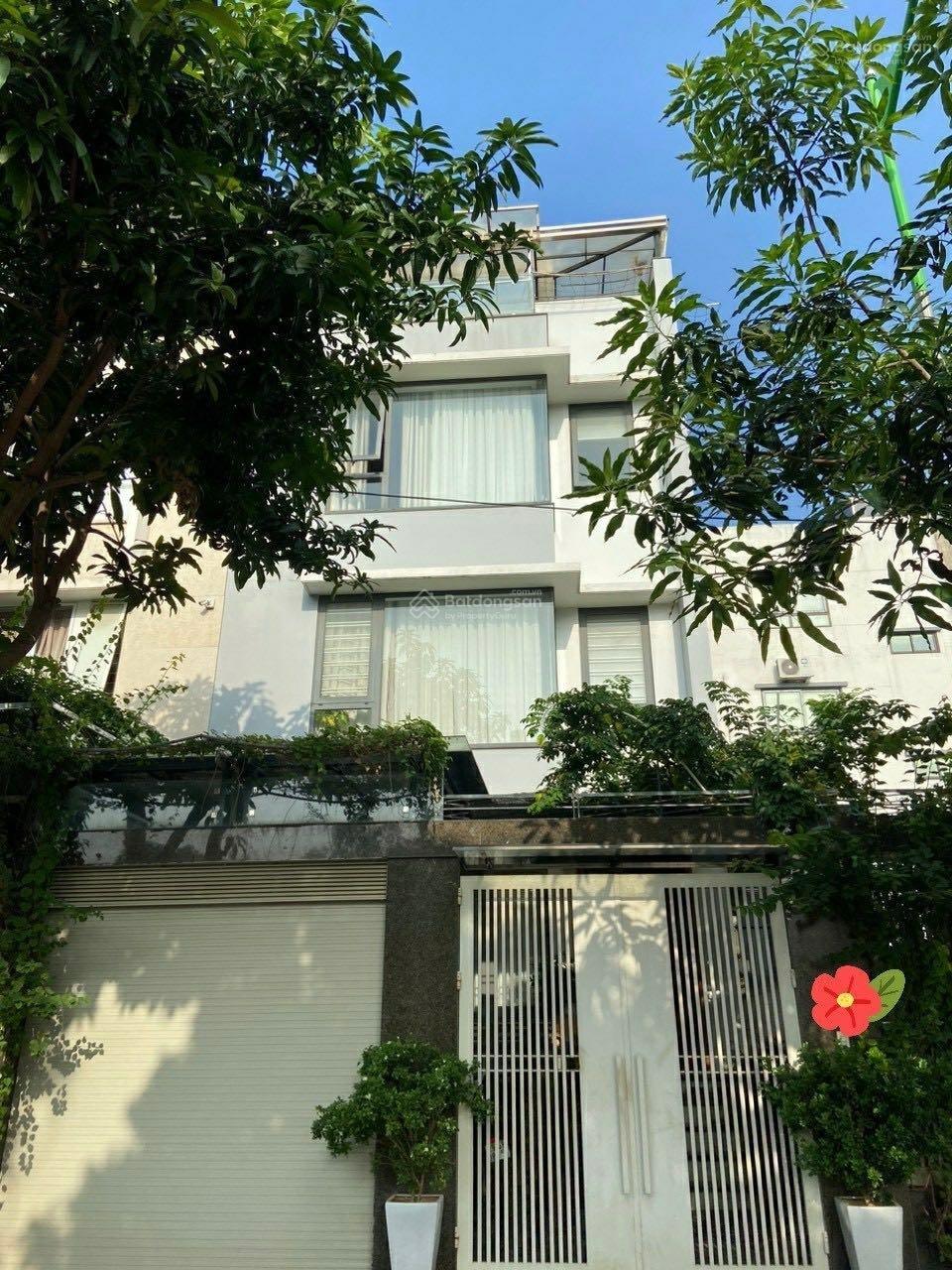 Sở hữu ngay nhà biệt thự 110 m2, giá rẻ tại Đường Lương Thế Vinh - Nam Từ Liêm - Hà Nội