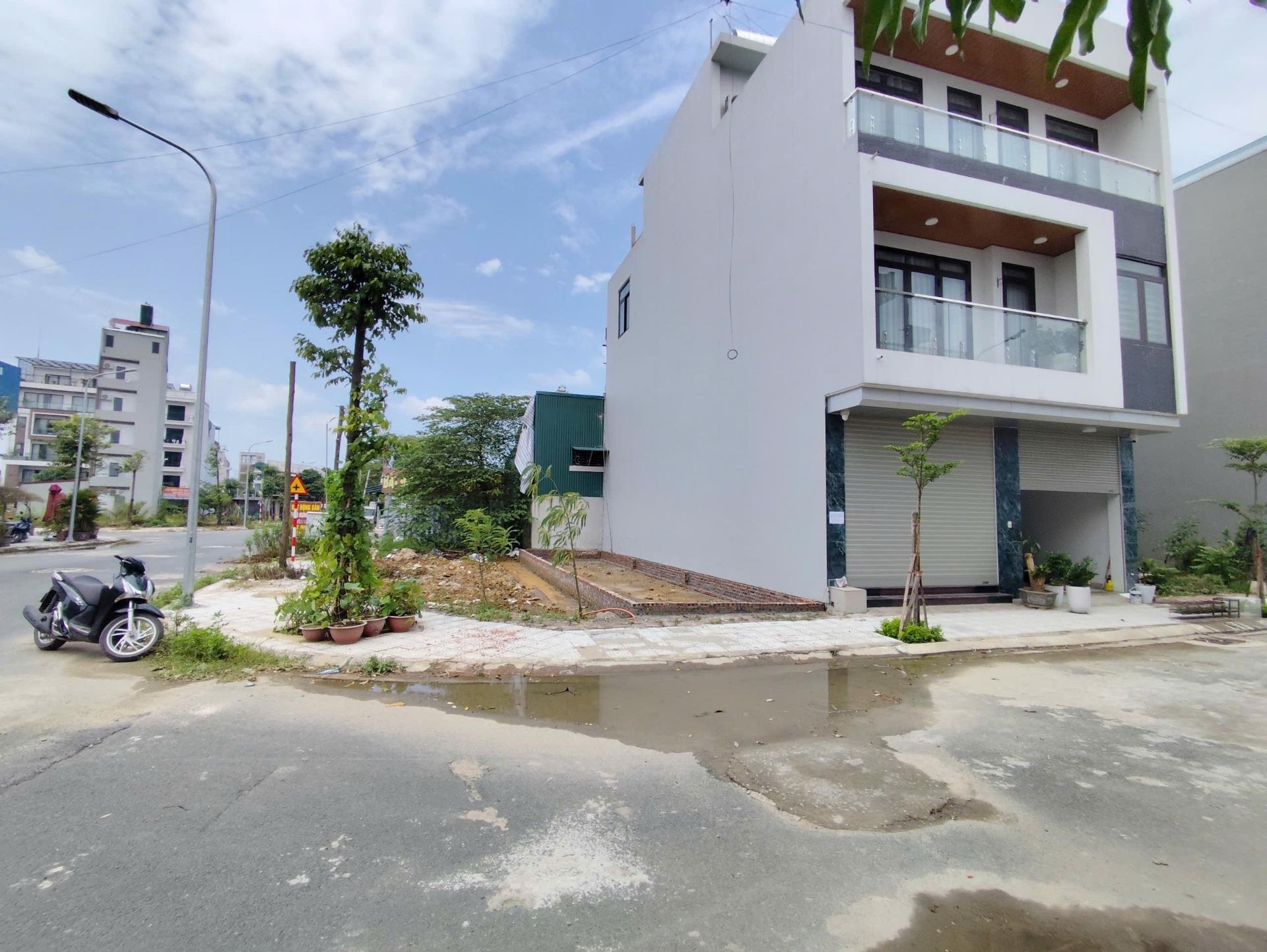 Bán miếng đất 80 m2, hướng Đông-Bắc tại Thị trấn Cần Đước - Cần Đước - Long An, giá 650 triệu