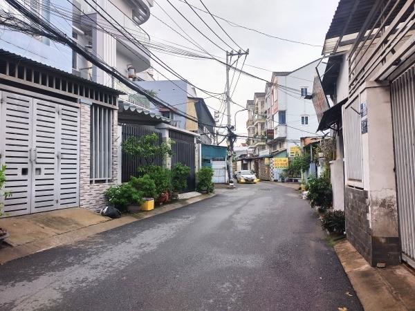 Bán nhà mặt tiền 52 m2, hướng Đông-Bắc tại Phường Linh Trung - Thủ Đức, giá 6,5 tỷ