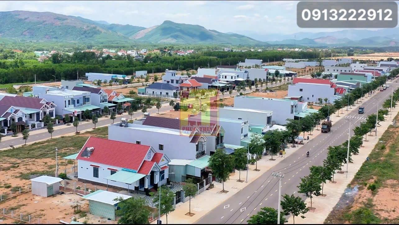 Cần bán gấp bán nhanh đất nền dự án 150 m2 tại Xã Canh Vinh - Vân Canh - Bình Định, giá 735 triệu