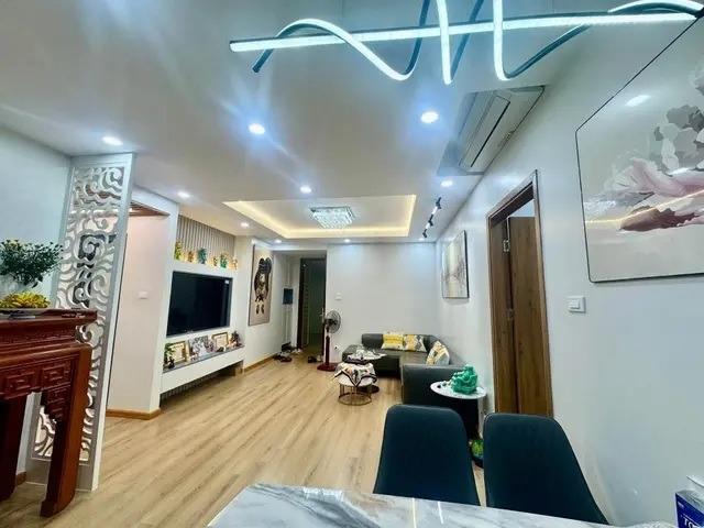 Bán nhanh căn hộ chung cư 90 m2, giá rẻ tại Đường Đội Nhân - Cống Vị - Ba Đình - Hà Nội