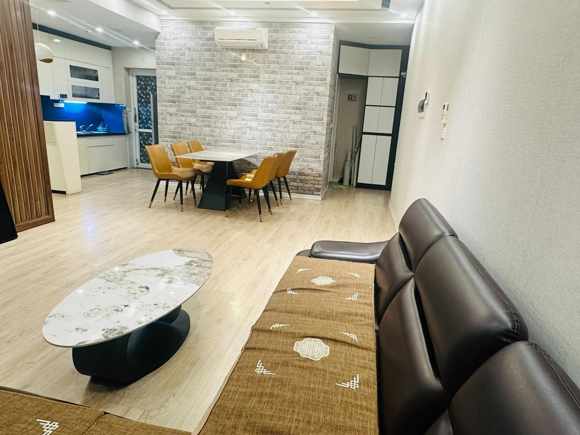 Cho thuê gấp căn hộ 113 m2 tại Đường Nguyễn Khuyến - Hà Đông - Hà Nội, giá 15 triệu/tháng
