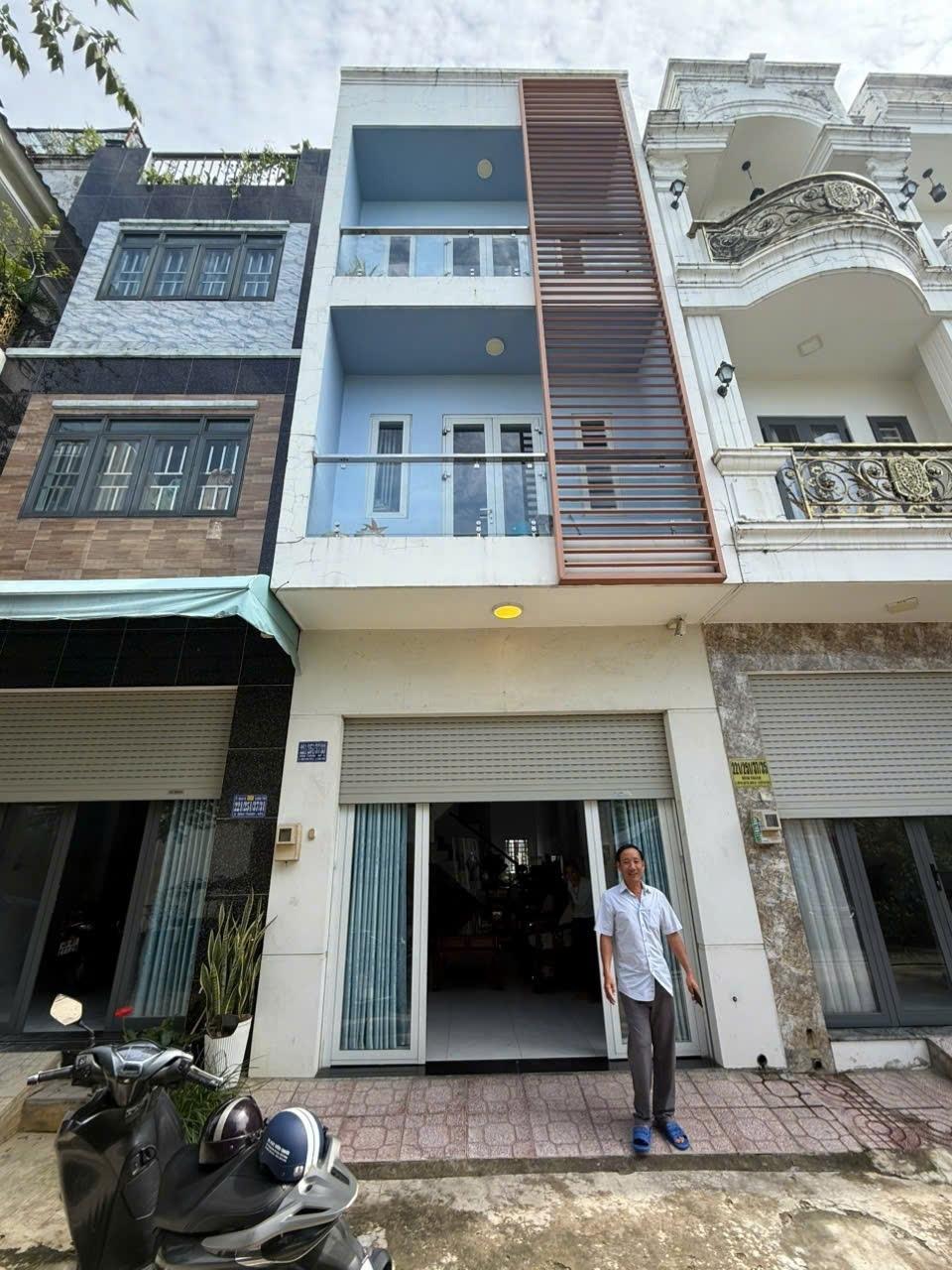 Cần bán ngay căn nhà 56 m2, hướng Nam tại Đường Bình Thành - Bình Tân, giá 5,25 tỷ