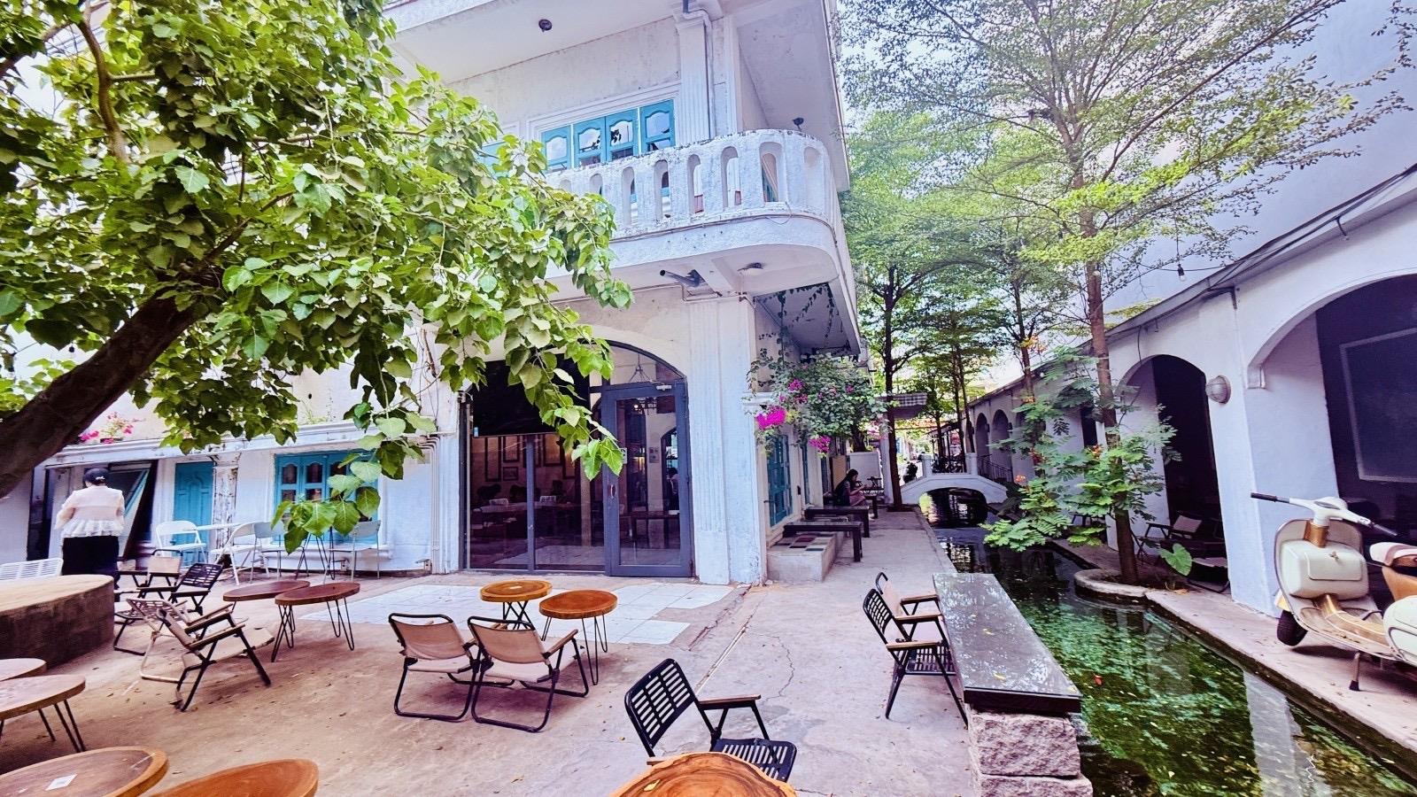 Sở hữu ngay nhà mặt tiền 1000 m2 tại Đường Dương Quảng Hàm - 6 - Gò Vấp, giá 100 tỷ