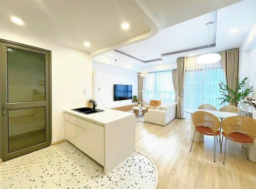 Bán gấp căn hộ 49 m2, giá 1,96 tỷ tại Đường Hồng Hà - 1 - Phú Nhuận - TP Hồ Chí Minh