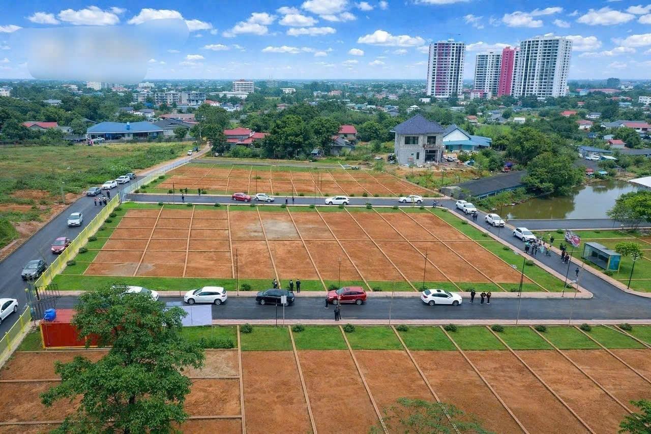 Cần bán nhanh lô đất nền 100 m2, hướng Đông-Bắc tại Phú Cát - Quốc Oai - Hà Nội, giá 2,5 tỷ