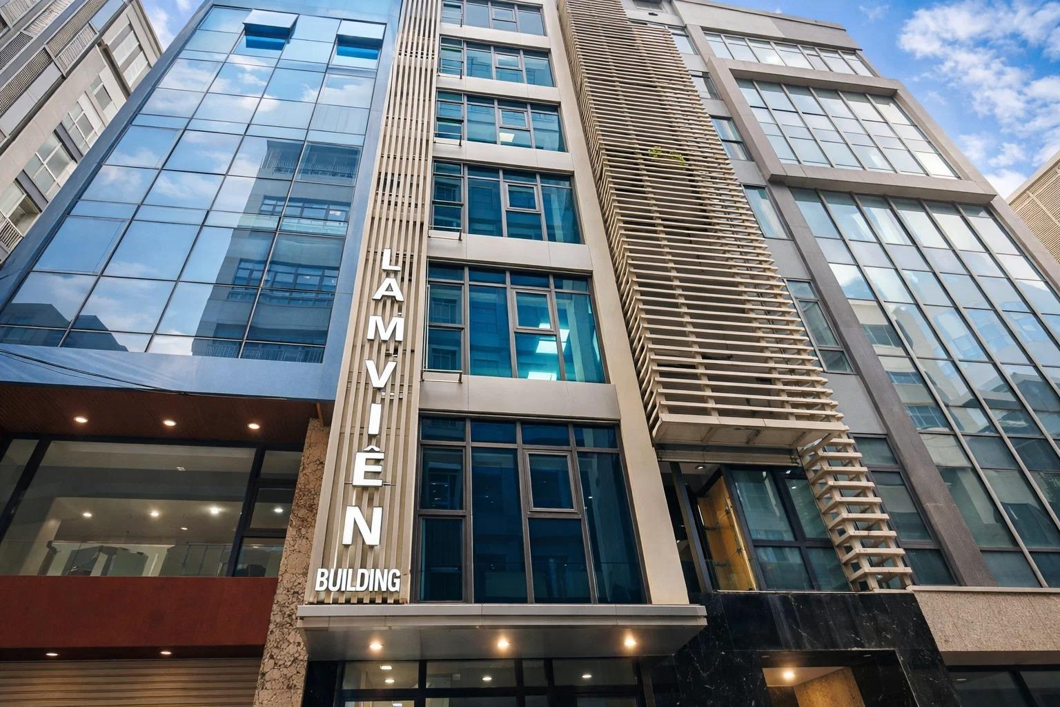 Cho thuê văn phòng 70m²; Mặt phố Dương Khuê; Ô tô đỗ cửa; Chỉ 11 triệu/tháng