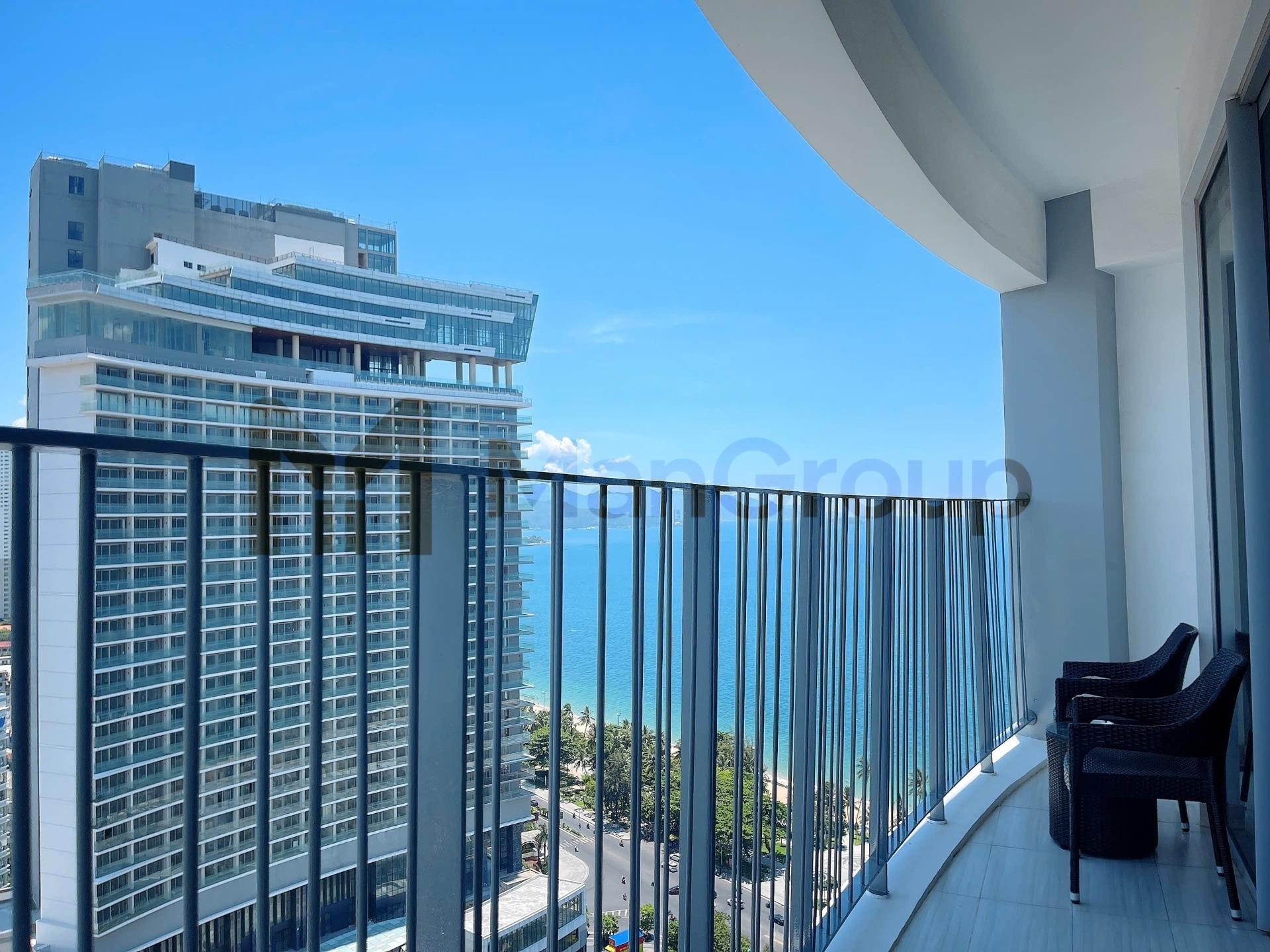 Cần bán gấp nhà chung cư 33 m2, giá 2,1 tỷ tại Đường Nguyễn Thị Minh Khai - Nha Trang - Khánh Hòa