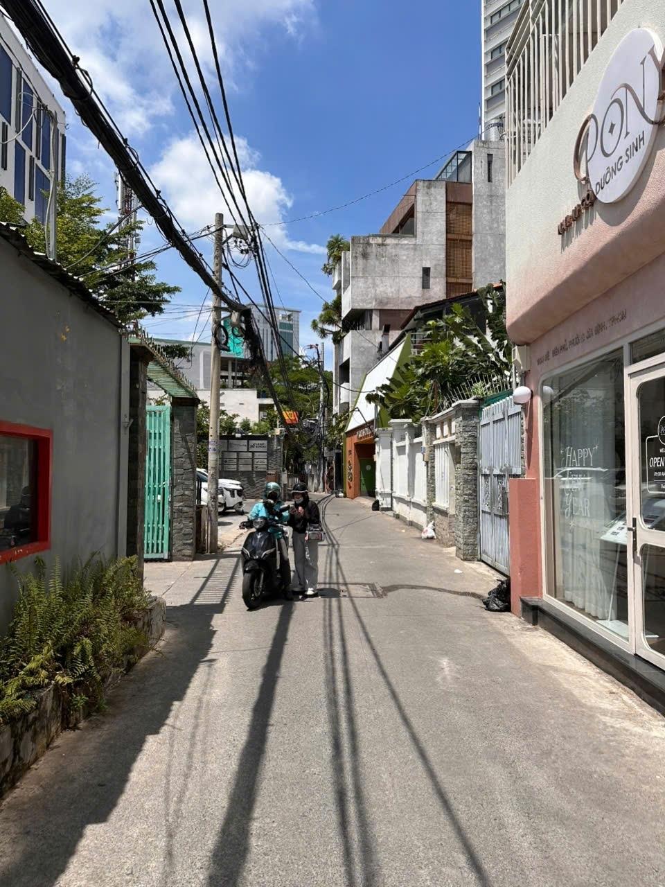 Sở hữu ngay nhà mặt phố 100 m2 tại Phường 15 - Bình Thạnh - TP Hồ Chí Minh, giá 11,9 tỷ