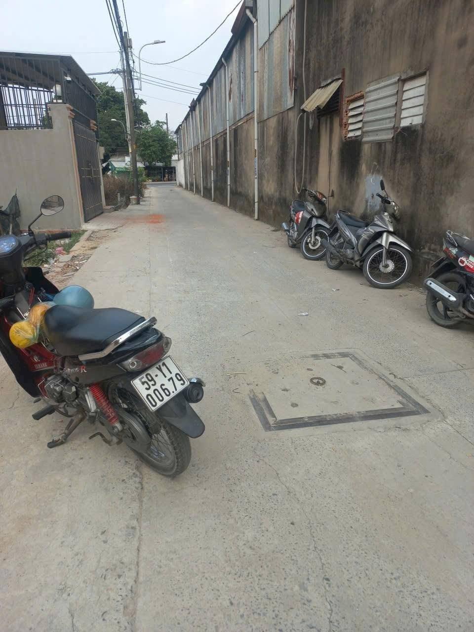 Sở hữu miếng đất 100 m2 tại Xã Đông Thạnh - Hóc Môn - TP Hồ Chí Minh, giá 2 tỷ