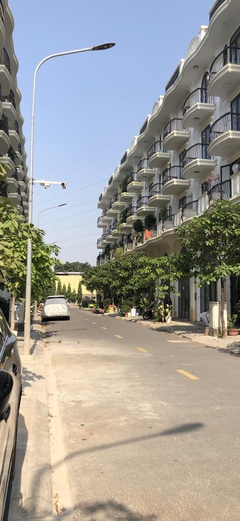 Sở hữu ngay nhà sổ riêng 51 m2 tại Đường Thạnh Lộc 16 - Thạnh Lộc - Quận 12, giá 7,5 tỷ