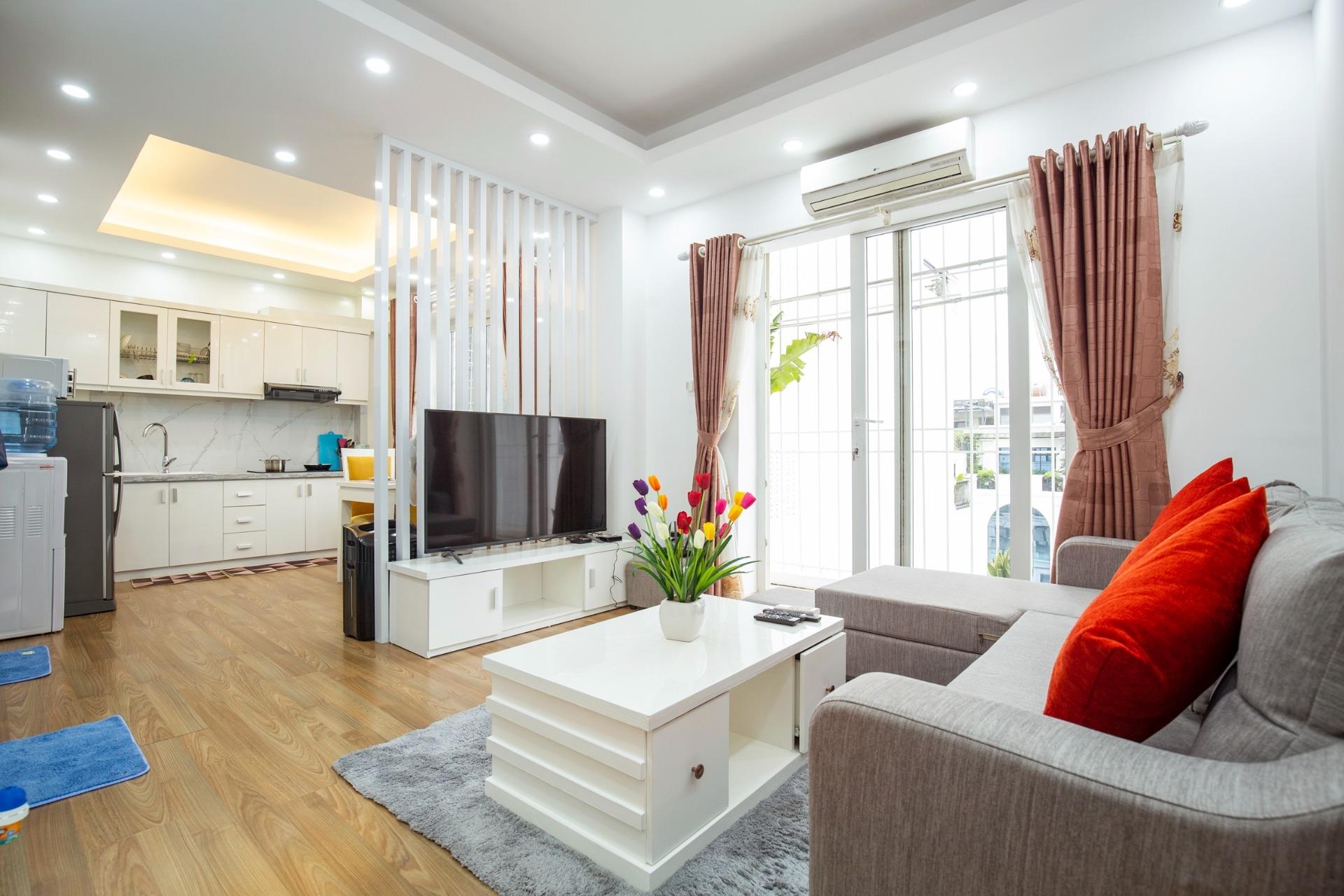 Cho thuê căn hộ 1 ngủ 65m2 tại Đào Tấn, gần Lotte, full đồ chỉ cần xách vali tới ở chỉ ~ 18tr/tháng