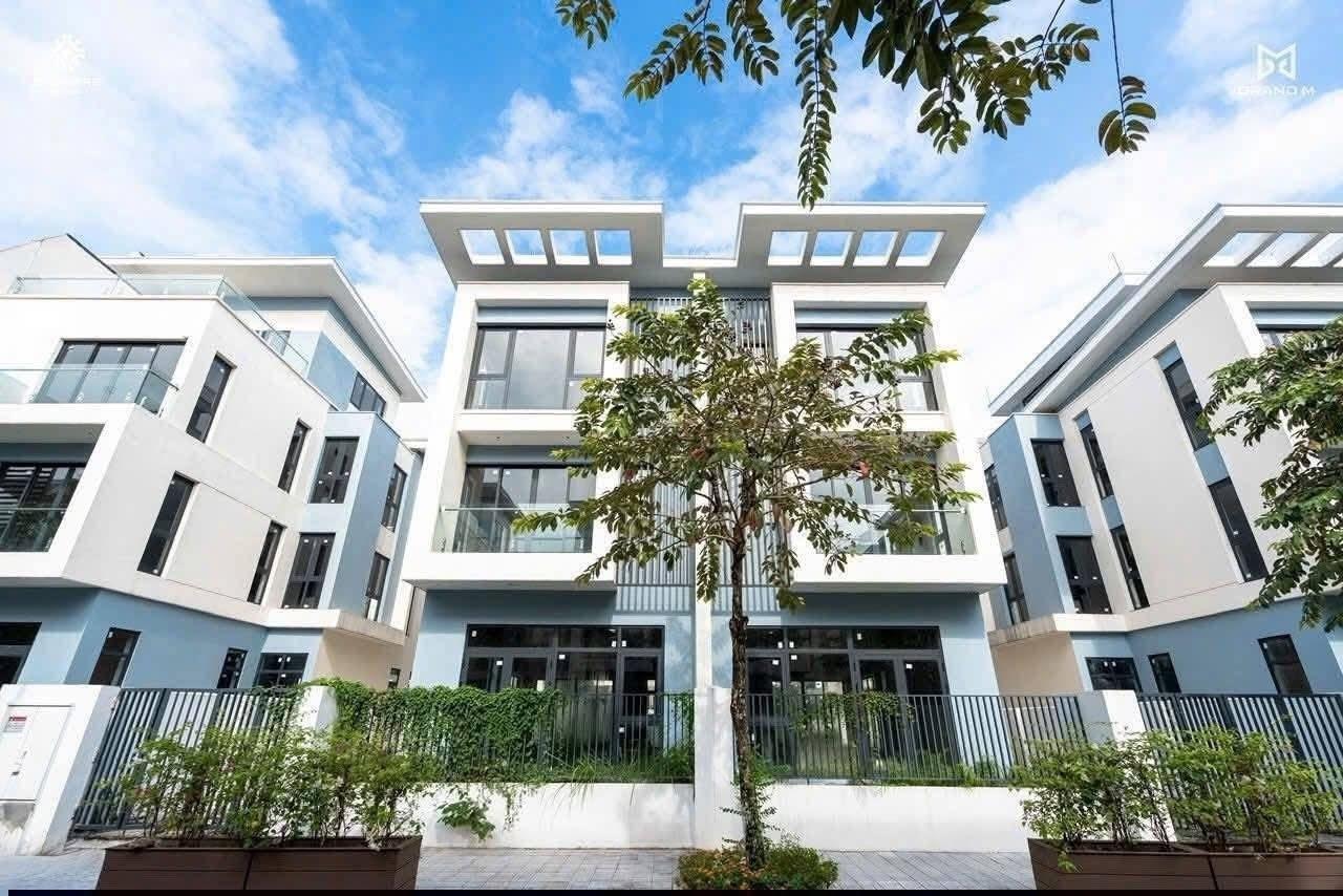 Cần bán gấp bán nhanh nhà biệt thự, liền kề 207 m2, giá 30 tỷ tại Đường Tố Hữu - Hà Đông - Hà Nội